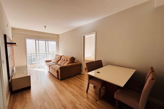 Sala de apartamento para alugar com 1 quarto, 49m² em Alphaville Industrial, Barueri