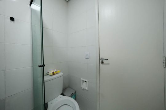 Banheiro de apartamento à venda com 3 quartos, 55m² em Vila Santa Teresa, São Paulo