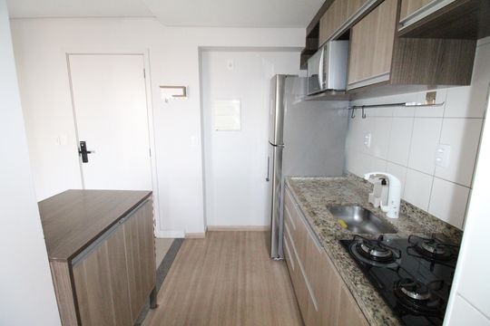 Cozinha de apartamento para alugar com 2 quartos, 63m² em Parque Residencial Aquarius, São José dos Campos