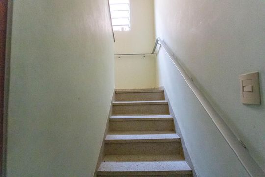 Escada de casa à venda com 2 quartos, 112m² em Centro, Diadema