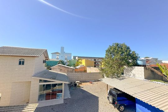 Vista da Varanda de apartamento para alugar com 2 quartos, 64m² em Ingleses do Rio Vermelho, Florianópolis
