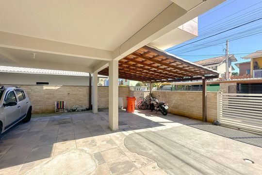 Garagem de apartamento para alugar com 2 quartos, 64m² em Ingleses do Rio Vermelho, Florianópolis