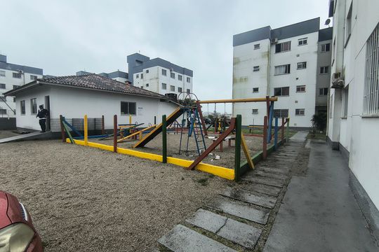 Playground de apartamento para alugar com 2 quartos, 52m² em Sertão do Maruim, São José