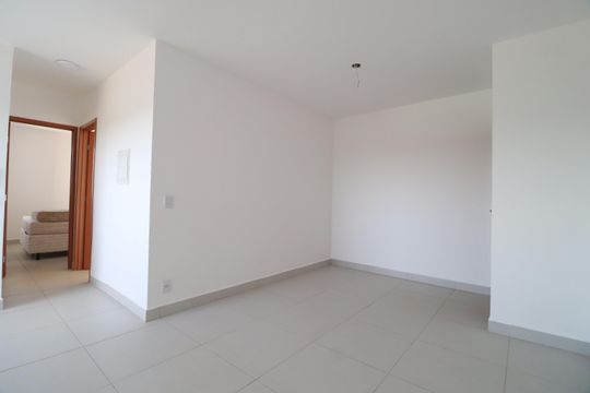Sala de apartamento para alugar com 2 quartos, 57m² em Novo Mundo, Uberlândia