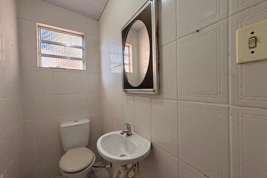 Lavabo casa 2 de casa para alugar com 5 quartos, 158m² em Vila Sao Pedro, Santo André