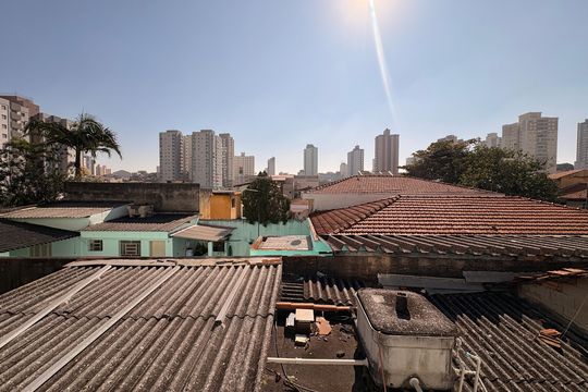 Vista quarto 4 de casa para alugar com 5 quartos, 158m² em Vila Sao Pedro, Santo André