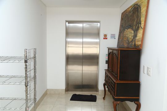 Entrada do Elevador de apartamento para alugar com 4 quartos, 227m² em Setor Marista, Goiânia