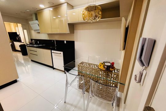Cozinha de apartamento para alugar com 3 quartos, 172m² em Tamboré, Santana de Parnaíba