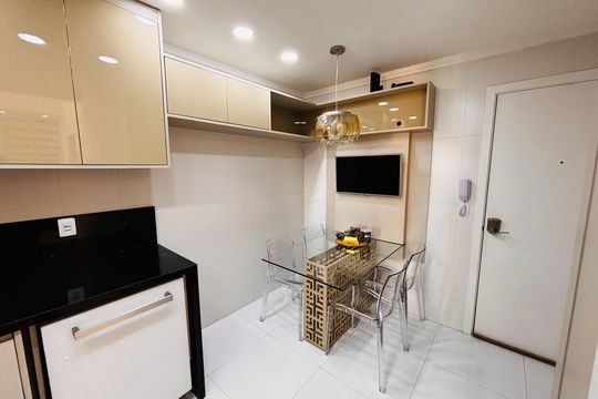 Cozinha de apartamento para alugar com 3 quartos, 172m² em Tamboré, Santana de Parnaíba