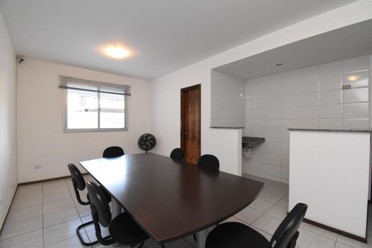 Área comum - Coworking de kitnet/studio para alugar com 1 quarto, 36m² em Centro, Curitiba