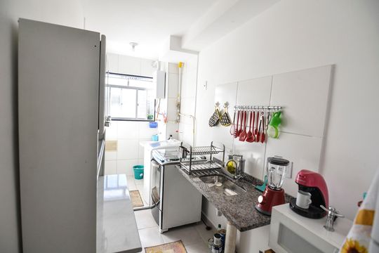 Cozinha de apartamento para alugar com 2 quartos, 62m² em Imperial de São Cristóvão, Rio de Janeiro