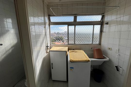 Área de Serviço de apartamento para alugar com 3 quartos, 75m² em Vila Pirajussara, São Paulo
