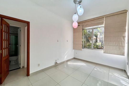 Sala  de apartamento para alugar com 1 quarto, 44m² em Copacabana, Rio de Janeiro