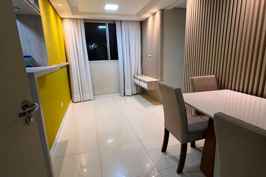 Sala de apartamento para alugar com 2 quartos, 63m² em Pinheirinho, Curitiba