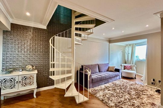 Apartamento à venda com 3 quartos, 180m² em Vila Bertioga, São Paulo