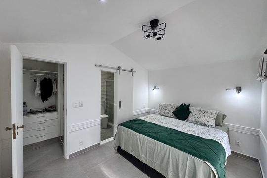 Suíte 1 de casa de condomínio para alugar com 4 quartos, 650m² em Recreio dos Bandeirantes, Rio de Janeiro