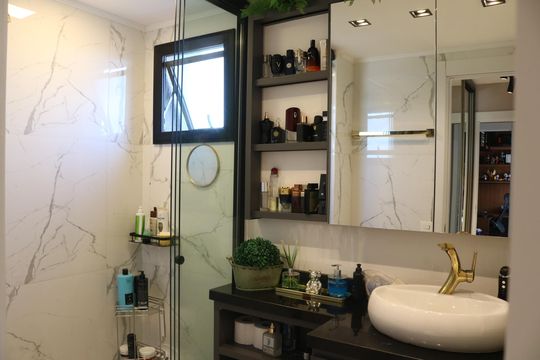 Banheiro 1 de apartamento à venda com 3 quartos, 116m² em Parque Industrial Tomas Edson, São Paulo