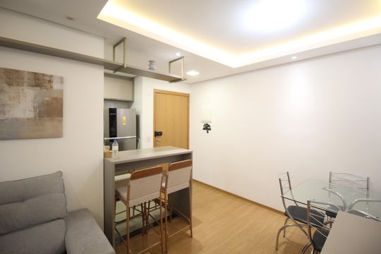 Sala de apartamento para alugar com 2 quartos, 53m² em Jardim Carvalho, Porto Alegre