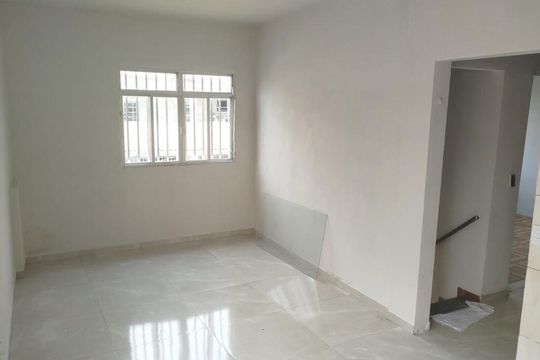 Apartamento para alugar com 3 quartos, 150m² em Centro, Mesquita