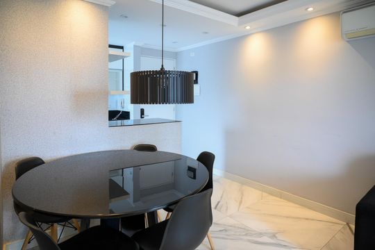 Sala de apartamento para alugar com 2 quartos, 49m² em Jardim Celeste, São Paulo