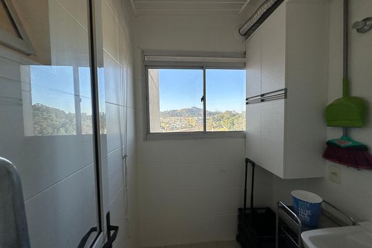 Área de Serviço de apartamento para alugar com 2 quartos, 72m² em Tamboré, Barueri