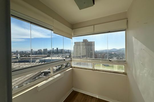 Varanda da Sala de apartamento para alugar com 2 quartos, 72m² em Tamboré, Barueri