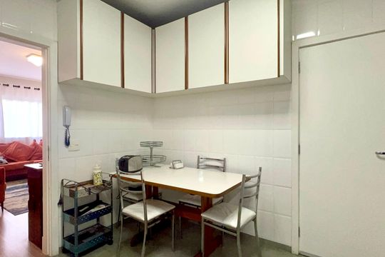 Cozinha de apartamento para alugar com 2 quartos, 121m² em Perdizes, São Paulo