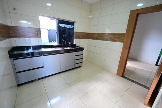 Casa à venda com 3 quartos, 88m² em Residencial Itaipú, Goiânia