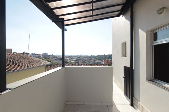 Varanda da Sala de apartamento para alugar com 2 quartos, 100m² em Piratininga, Belo Horizonte