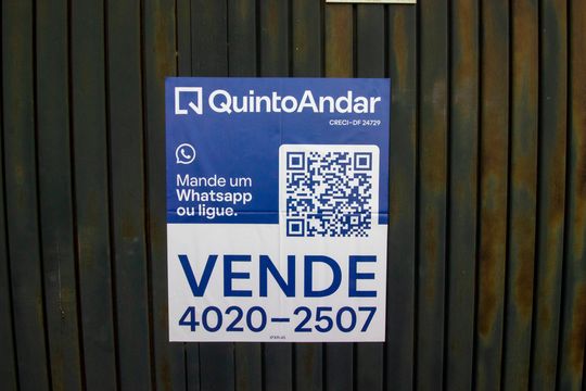 Casa à venda com 3 quartos, 790m² em Setor Habitacional Arniqueira, Brasília