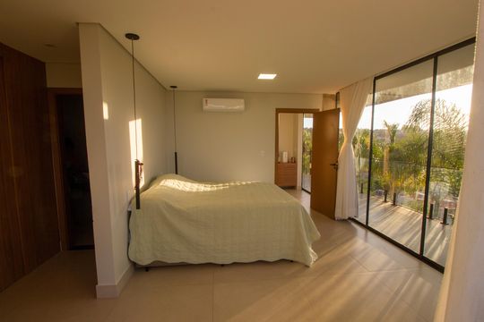 Casa à venda com 3 quartos, 790m² em Setor Habitacional Arniqueira, Brasília