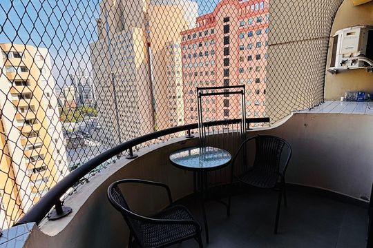 Varanda de apartamento à venda com 1 quarto, 55m² em Alphaville, Barueri