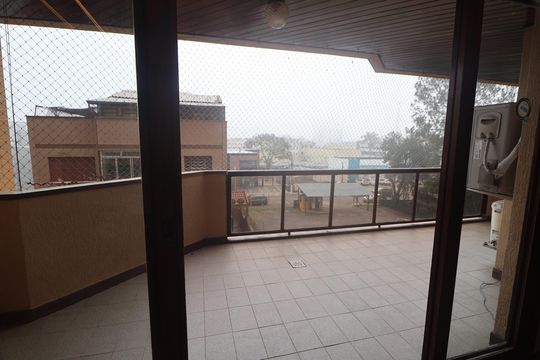 Sacada de apartamento para alugar com 3 quartos, 166m² em Vila Eunice Nova, Cachoeirinha