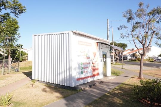 Área comum - Mercadinho de casa de condomínio para alugar com 3 quartos, 65m² em Jardim Ipanema, São Carlos