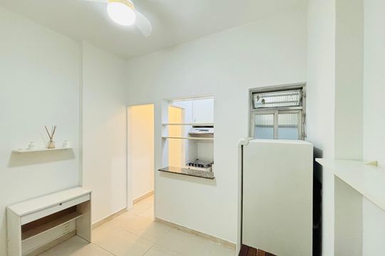 Apartamento para alugar com 1 quarto, 40m² em Copacabana, Rio de Janeiro