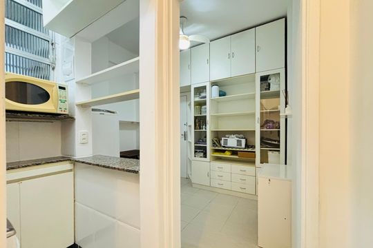 Apartamento para alugar com 1 quarto, 40m² em Copacabana, Rio de Janeiro