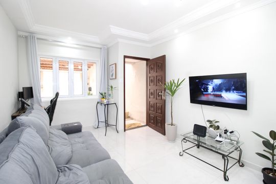 Sala de casa à venda com 2 quartos, 83m² em Vila Jacuí, São Paulo