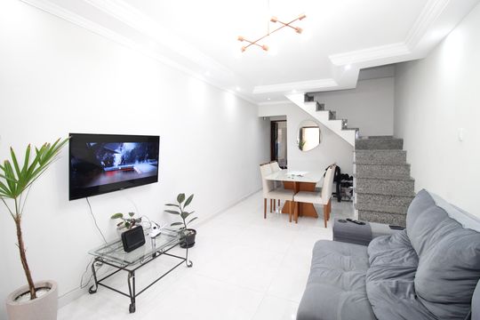 Casa à venda com 2 quartos, 83m² em Vila Jacuí, São Paulo