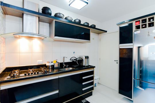 Cozinha de apartamento à venda com 3 quartos, 96m² em Vila Augusta, Guarulhos