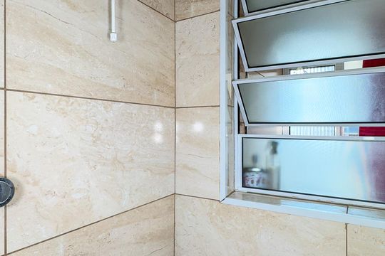 Banheiro de apartamento para alugar com 1 quarto, 53m² em Vila Congonhas , São Paulo