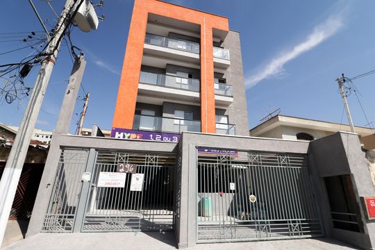 Fachada de apartamento à venda com 2 quartos, 38m² em Vila Isolina Mazzei, São Paulo