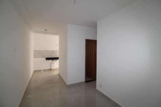Sala / Cozinha de apartamento à venda com 2 quartos, 38m² em Vila Isolina Mazzei, São Paulo