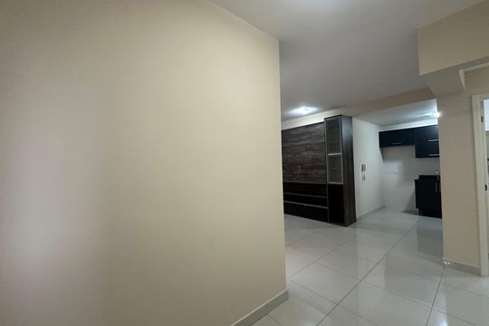 Sala de apartamento para alugar com 2 quartos, 72m² em Tamboré, Barueri