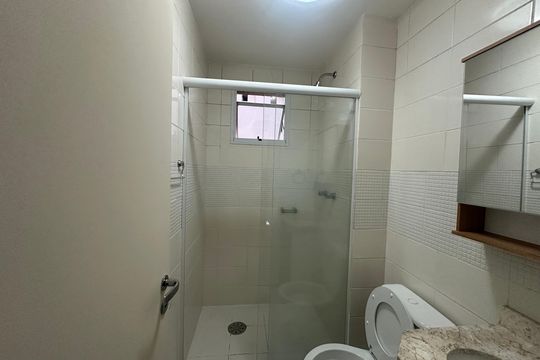 Banheiro da Suíte de apartamento para alugar com 2 quartos, 72m² em Tamboré, Barueri