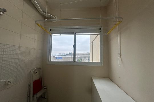 Área de Serviço de apartamento para alugar com 2 quartos, 72m² em Tamboré, Barueri