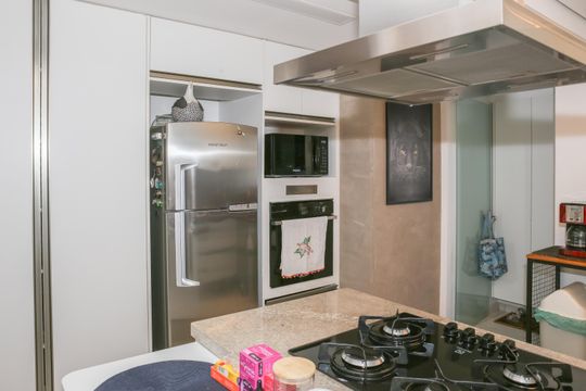 Cozinha de apartamento para alugar com 3 quartos, 136m² em Perdizes, São Paulo
