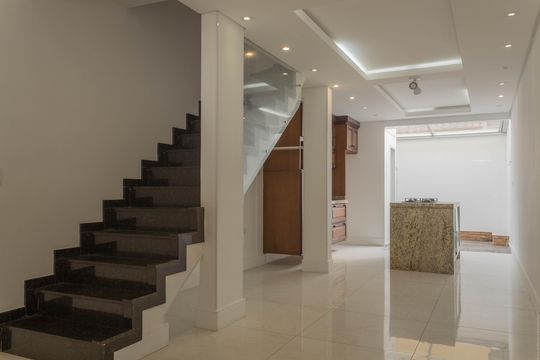 Casa de Condomínio para alugar com 2 quartos, 125m² em Parque Espacial, São Bernardo do Campo