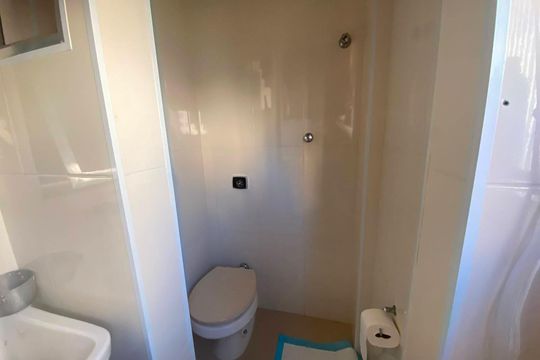 Banheiro de serviço de apartamento à venda com 2 quartos, 85m² em Vila da Saúde, São Paulo