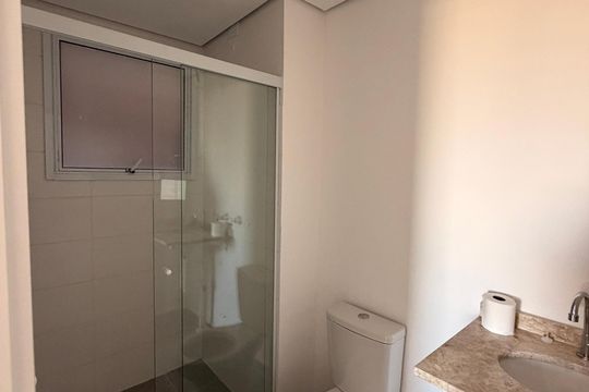 Banheiro Social de apartamento para alugar com 2 quartos, 53m² em Medeiros, Jundiaí