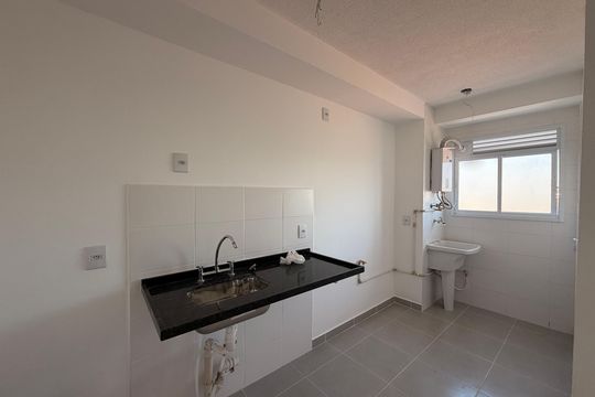 Cozinha de apartamento para alugar com 2 quartos, 53m² em Medeiros, Jundiaí